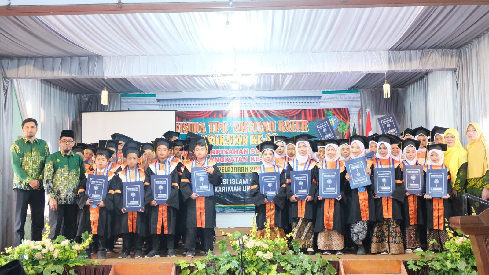 Pelepasan Santri MDTA Batur Angkatan ke-17: Menyongsong Generasi Qur'ani yang Berkarakter