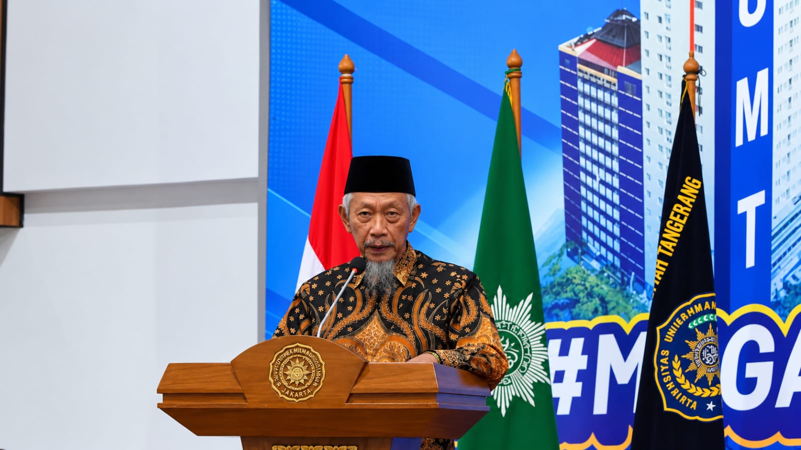 PP Muhammadiyah Dorong UMT Tak Hanya Berprestasi, Tapi Juga Bantu Kampus Lain