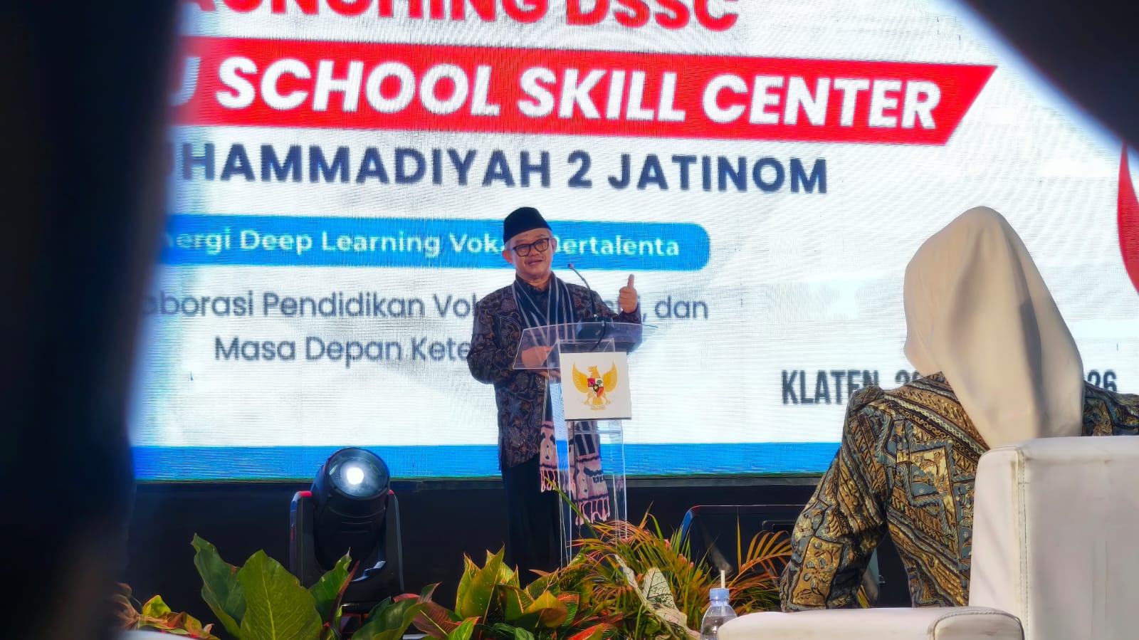 Resmikan DSSC di SMK Muhammadiyah 2 Jatinom, Mendikdasmen Abdul Mu'ti Tekankan Keterampilan Vokasi Berbasis Karakter